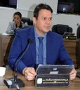 Vereador João Mendonça aprova PL que institui o selo “Autista a Bordo", em Macapá